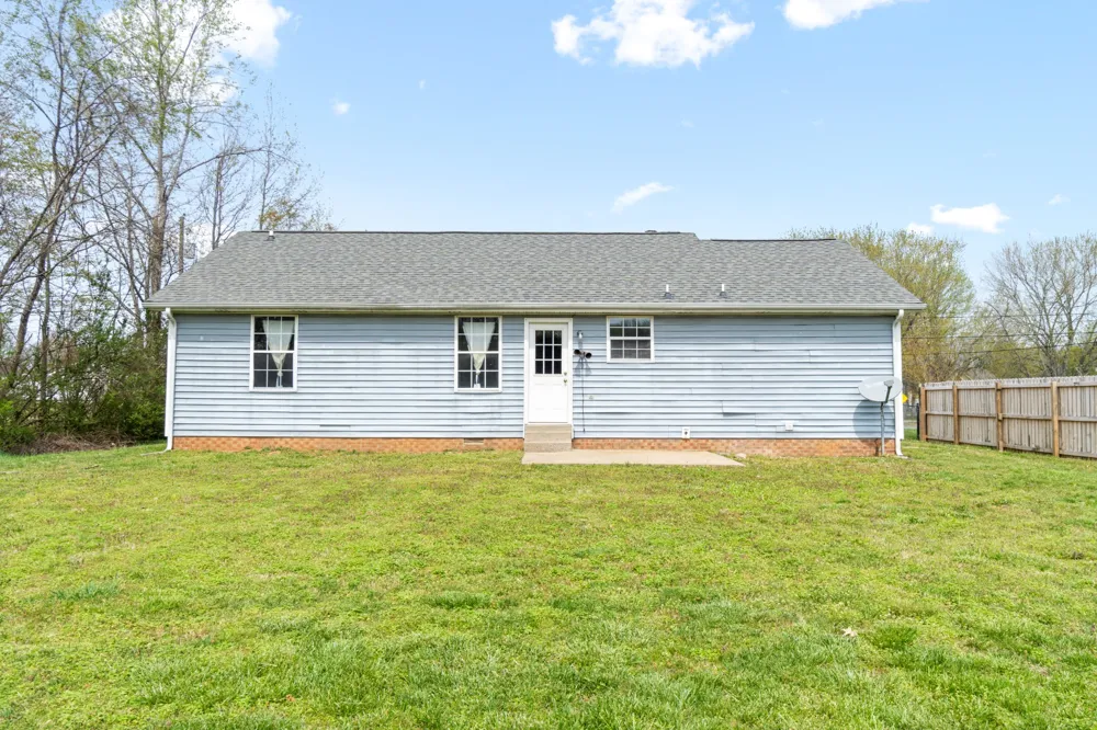 405 Woodale Dr Clarksville, TN 37042