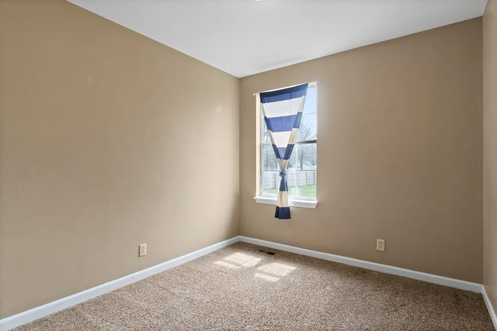405 Woodale Dr Clarksville, TN 37042