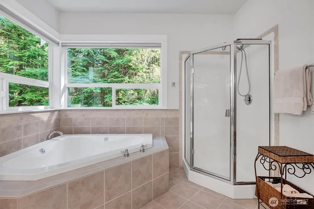 6477 Cultus Bay Road Clinton, WA 98236