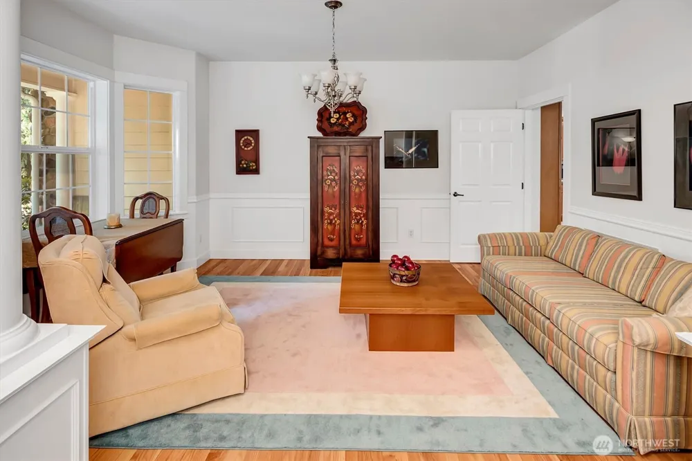 6477 Cultus Bay Road Clinton, WA 98236