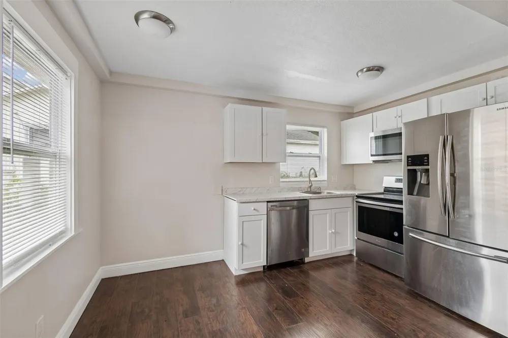 3601 6TH AVENUE St Petersburg, FL 33713