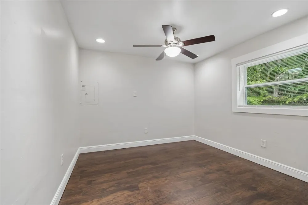 3601 6TH AVENUE St Petersburg, FL 33713