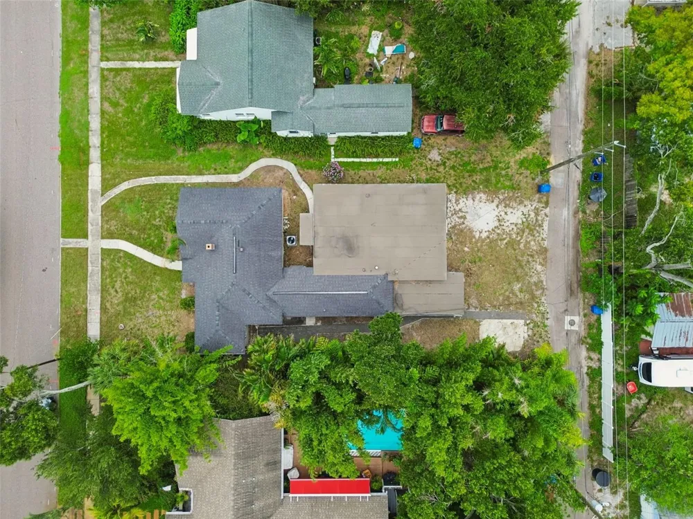 3601 6TH AVENUE St Petersburg, FL 33713