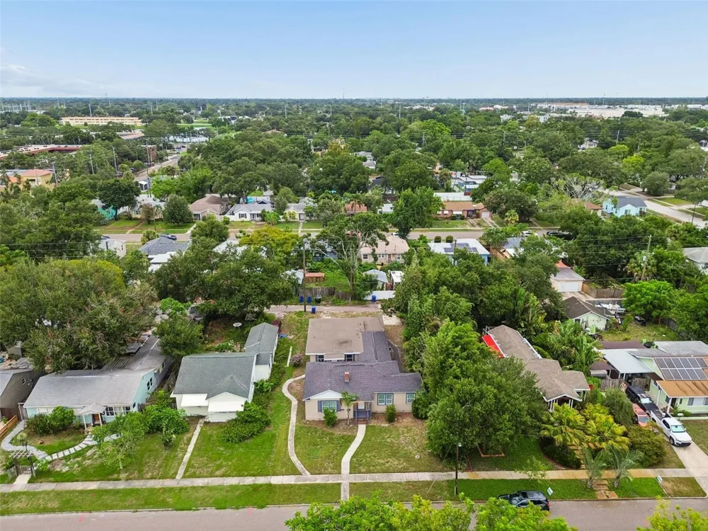 3601 6TH AVENUE St Petersburg, FL 33713