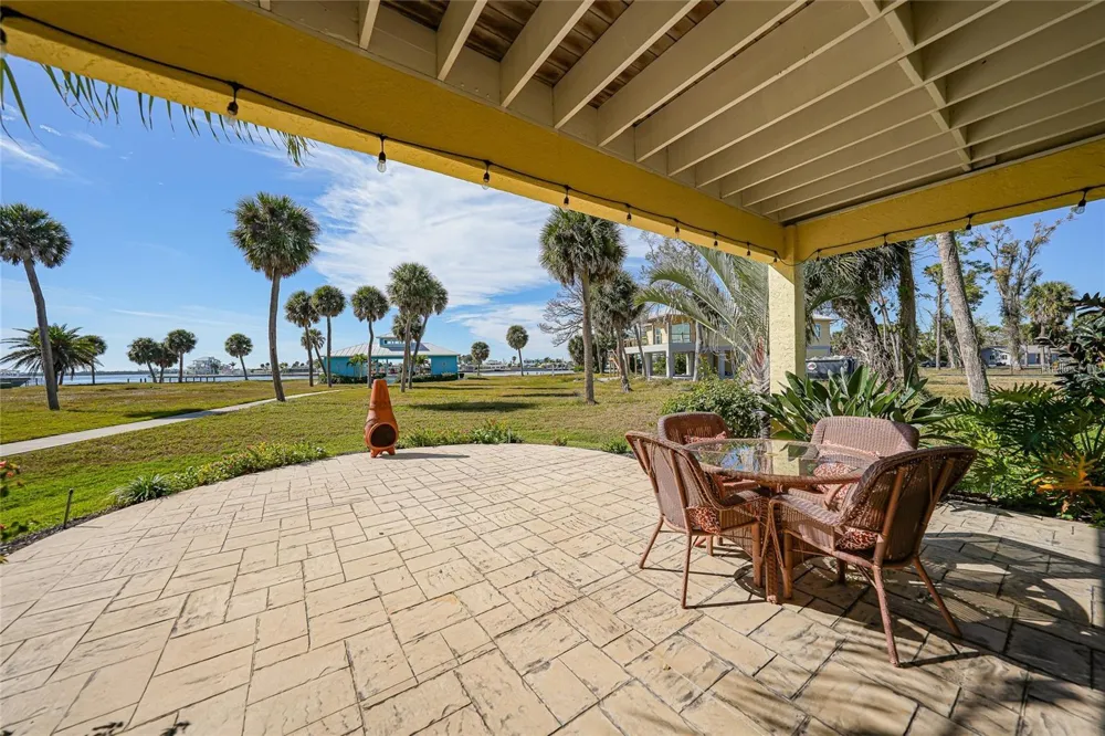 6751 PORTSIDE LANE Englewood, FL 34223