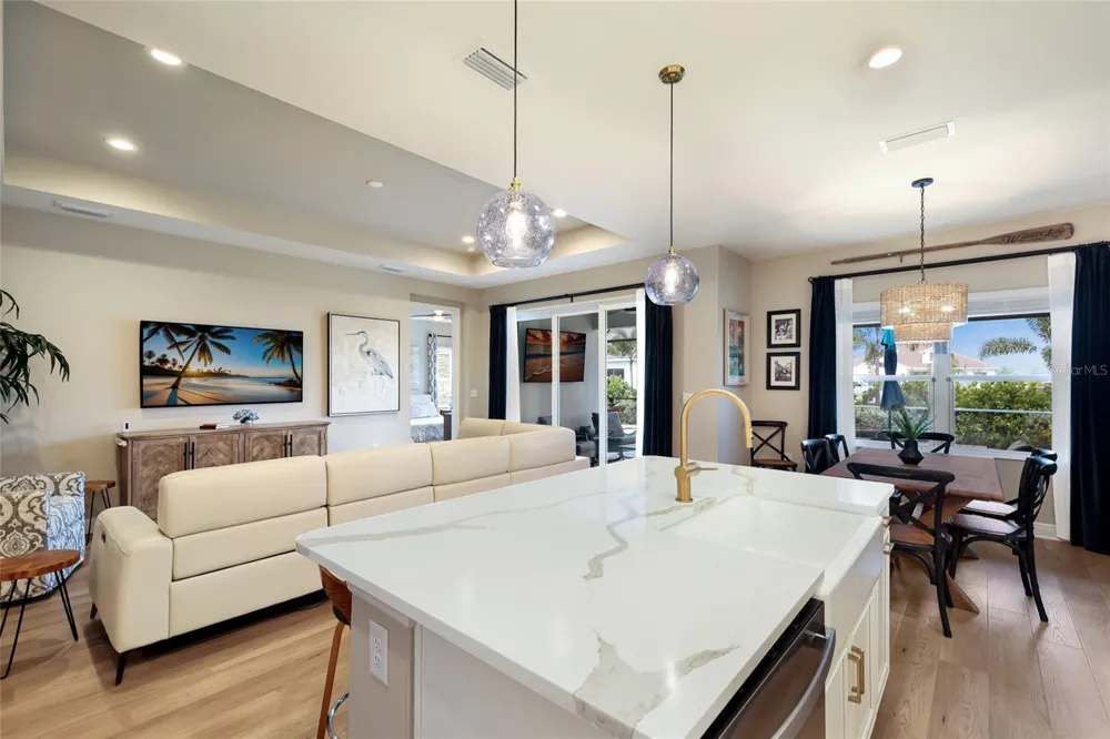 8011 ANTHIRIUM LOOP Sarasota, FL 34240