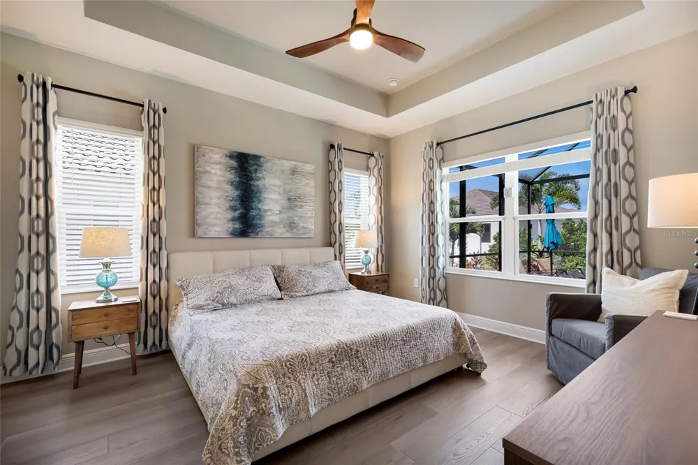 8011 ANTHIRIUM LOOP Sarasota, FL 34240