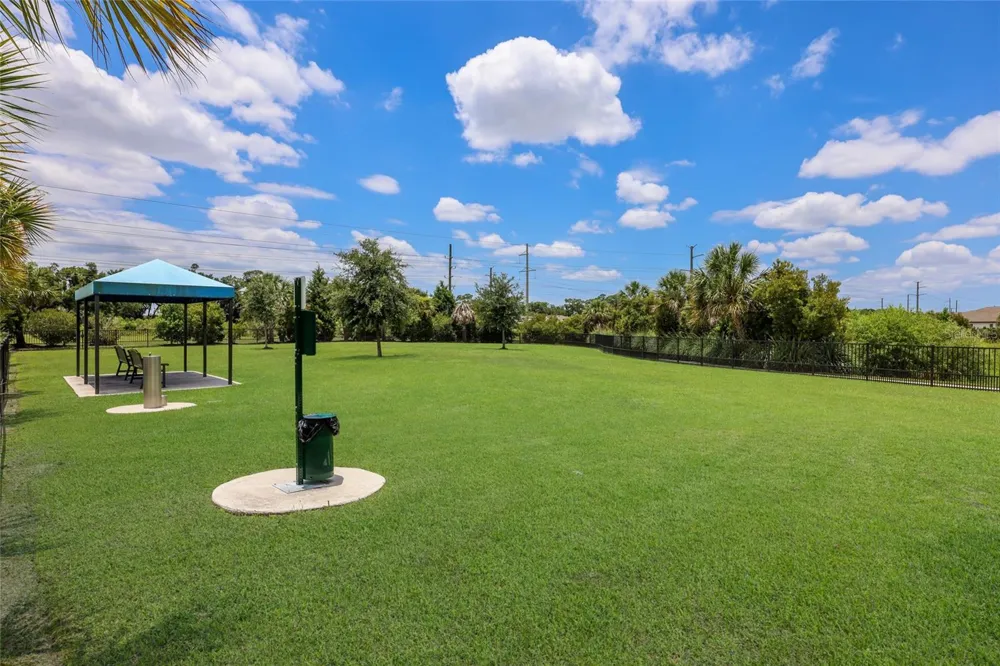8011 ANTHIRIUM LOOP Sarasota, FL 34240