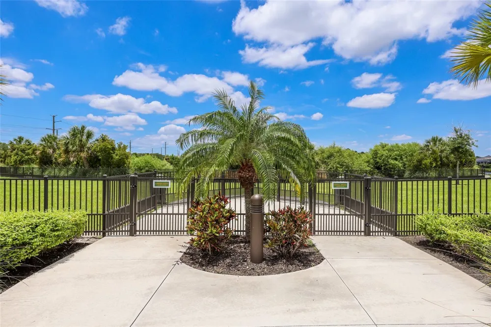 8011 ANTHIRIUM LOOP Sarasota, FL 34240