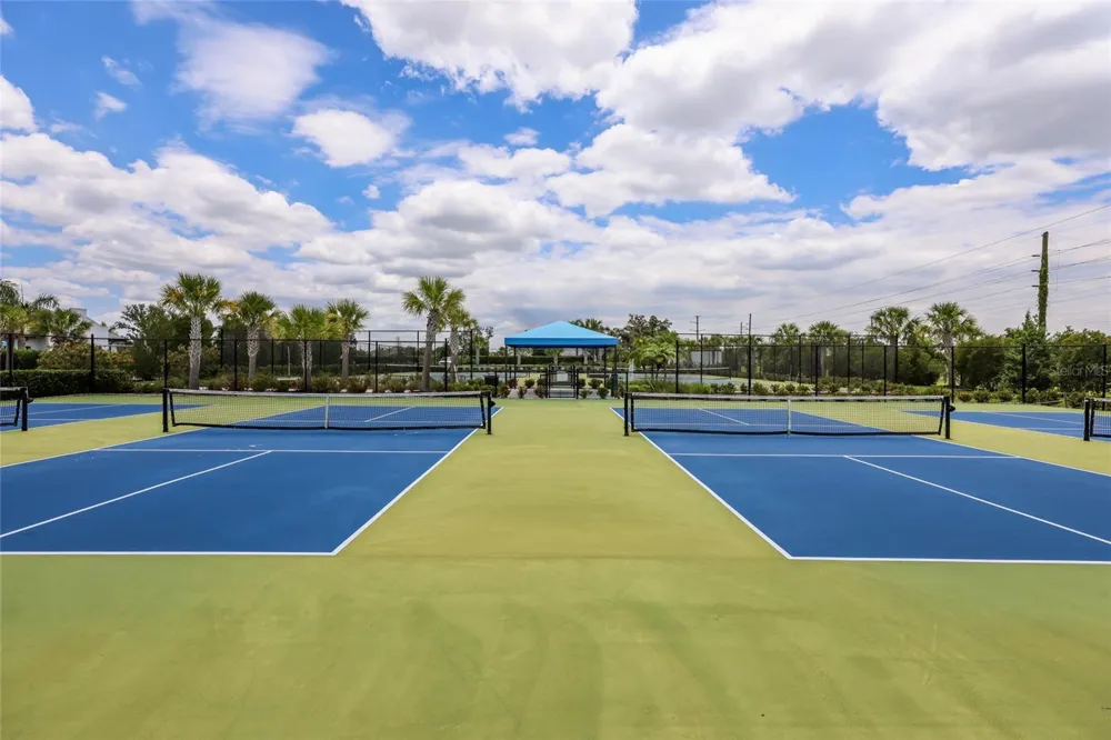 8011 ANTHIRIUM LOOP Sarasota, FL 34240