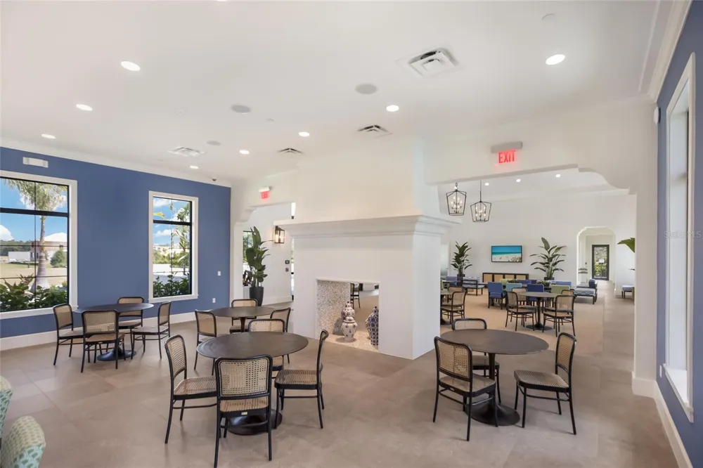 8011 ANTHIRIUM LOOP Sarasota, FL 34240