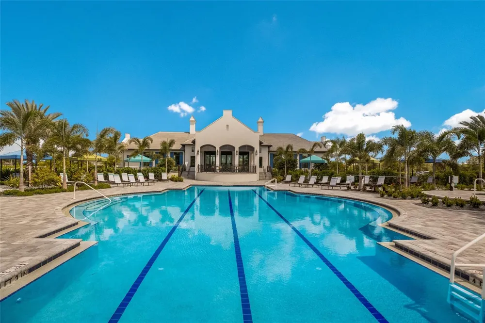 8011 ANTHIRIUM LOOP Sarasota, FL 34240