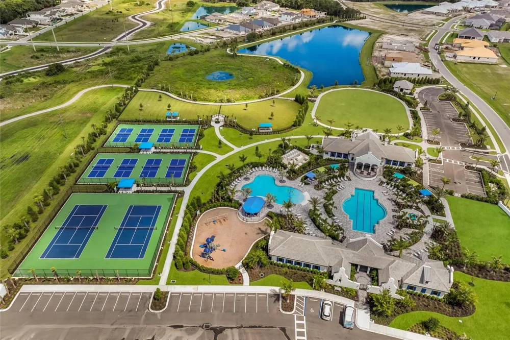 8011 ANTHIRIUM LOOP Sarasota, FL 34240