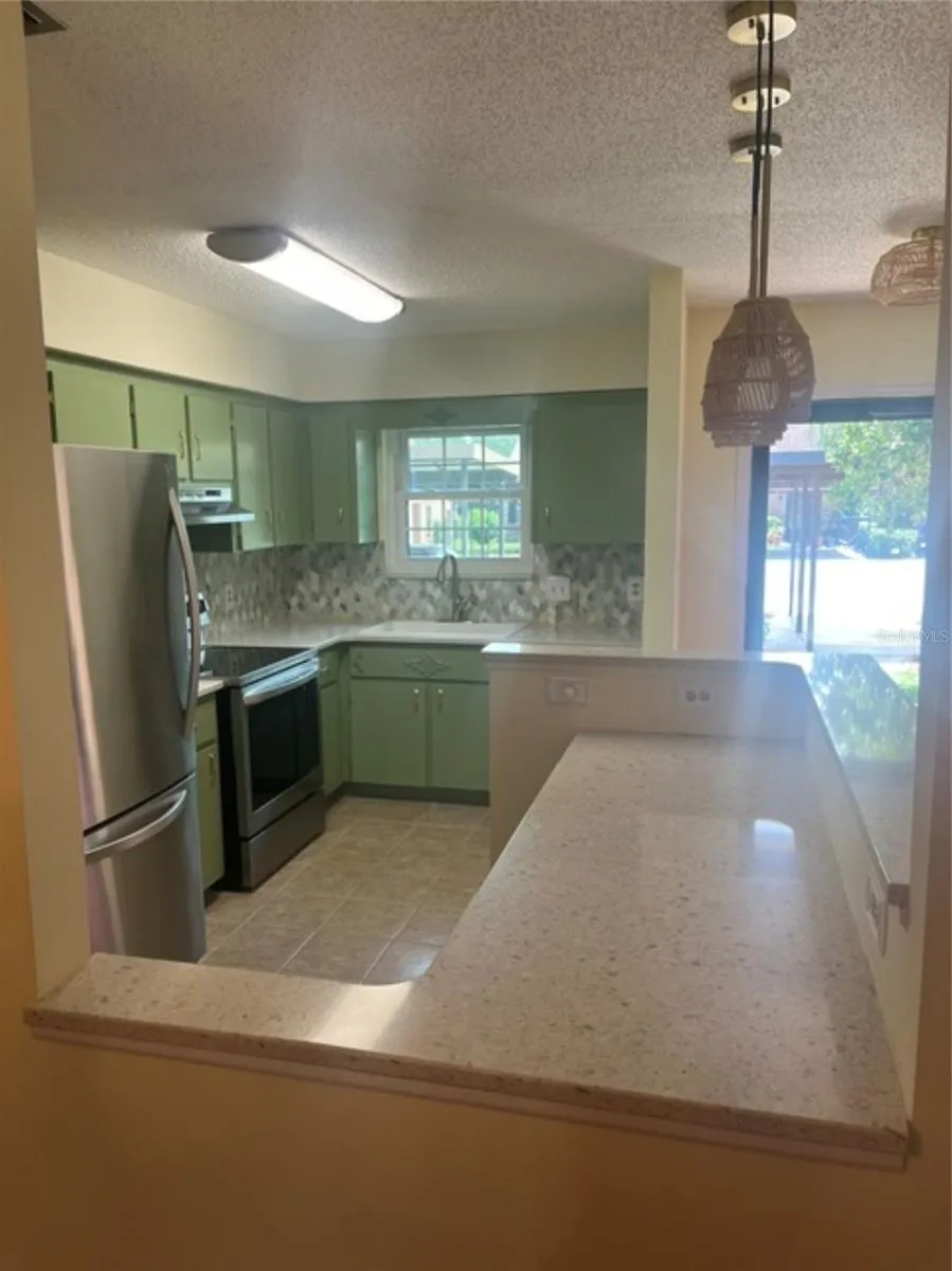 15 COVE LANE Eustis, FL 32726