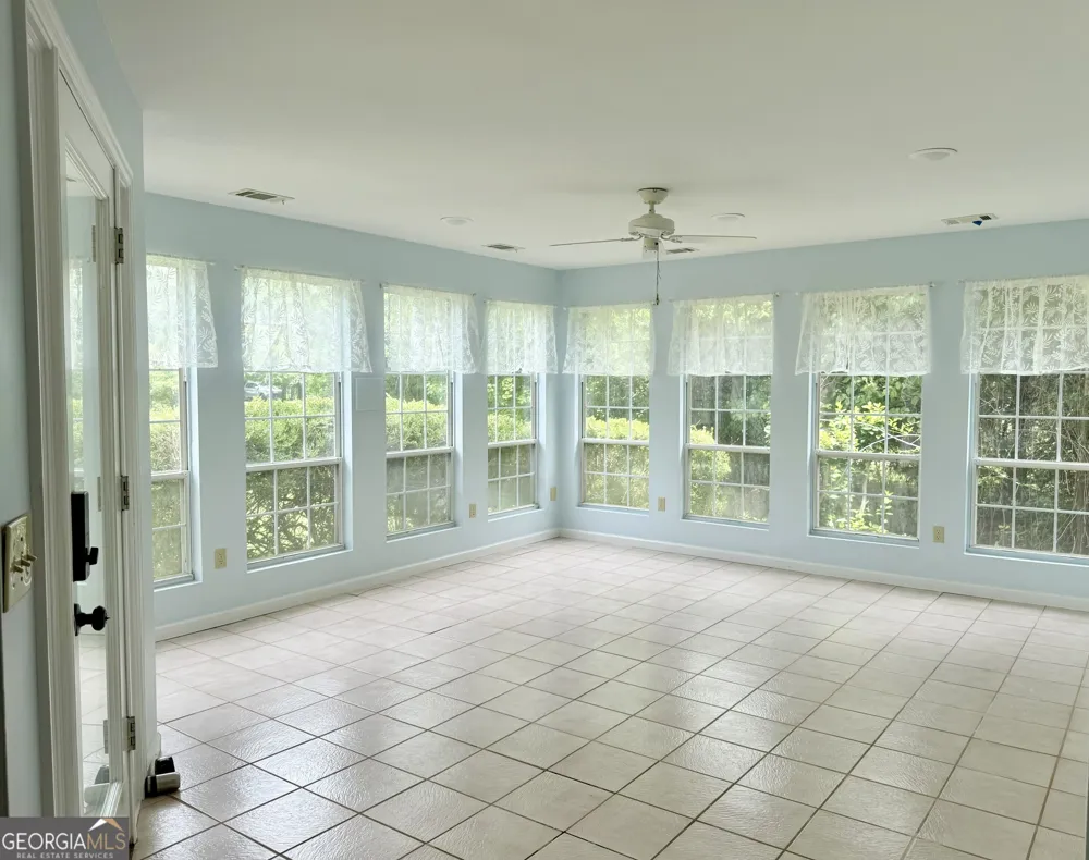 293 Osage CIR Byron, GA 31008