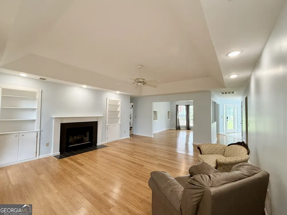 293 Osage CIR Byron, GA 31008