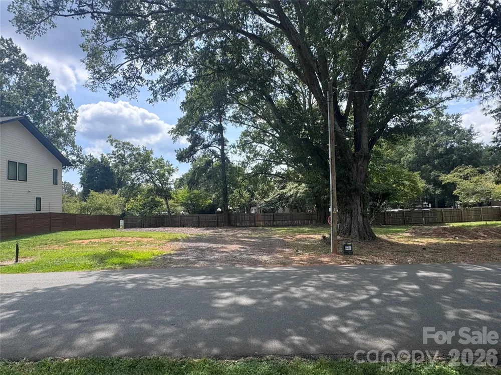 4420/4424 Castleton Road Charlotte, NC 28211
