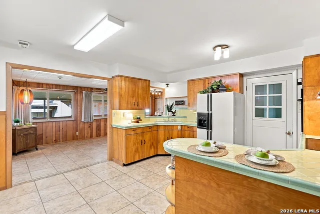 712 Beryl San Antonio, TX 78213