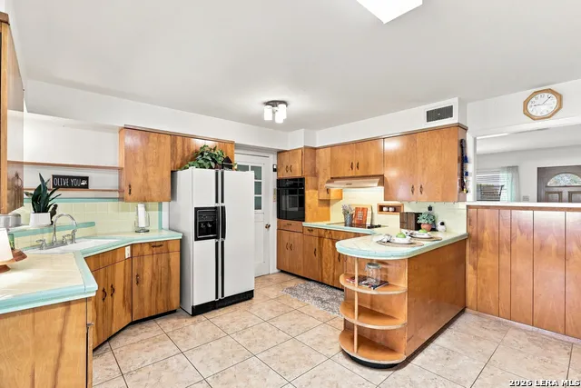 712 Beryl San Antonio, TX 78213