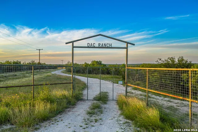 2750 FM 624 Tilden, TX 78072