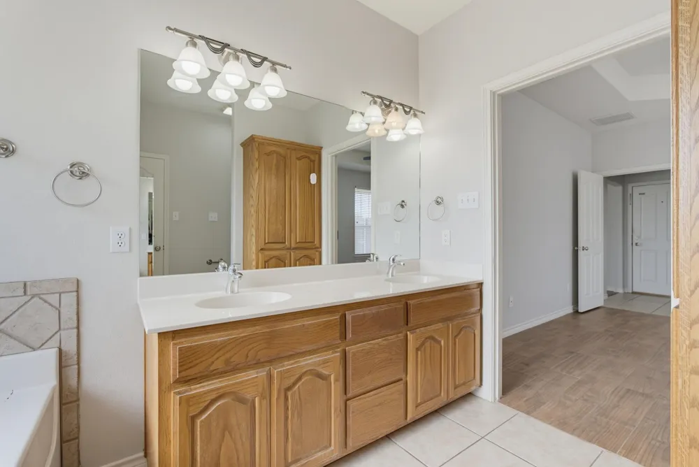 7017 Springwater Avenue Abilene, TX 79606