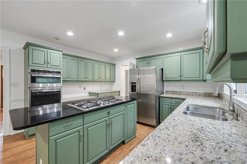1809 Shelburne Ridge Marietta, GA 30068