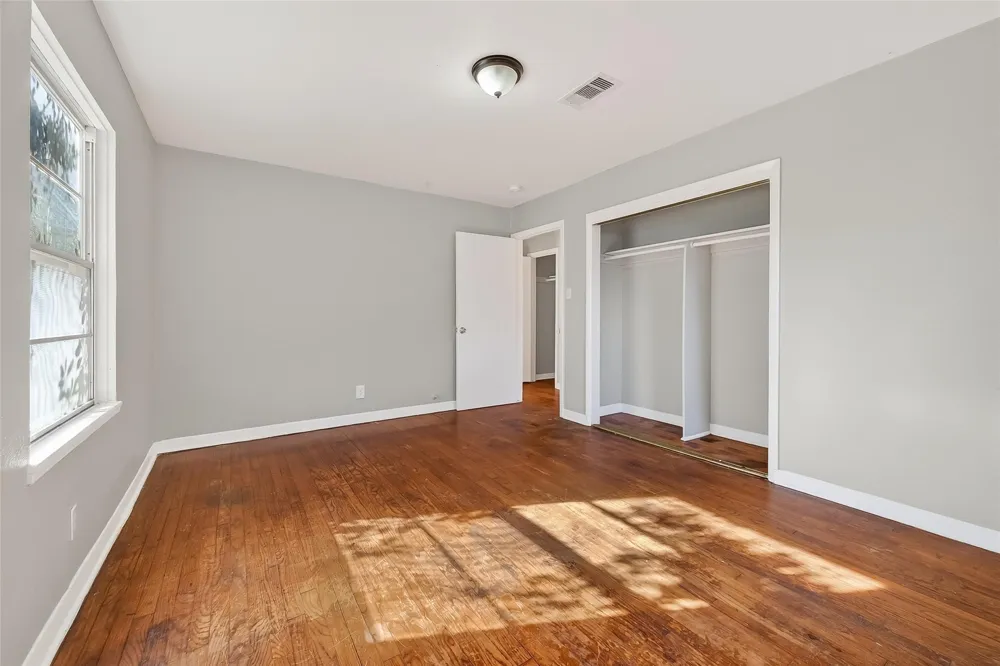 6127 Beldart Street Houston, TX 77033