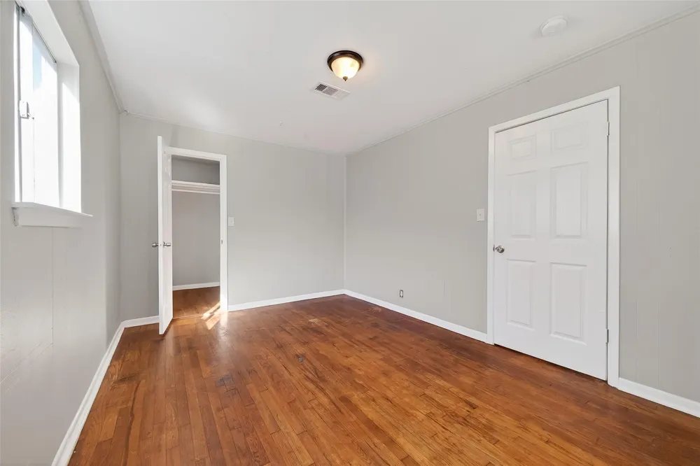 6127 Beldart Street Houston, TX 77033