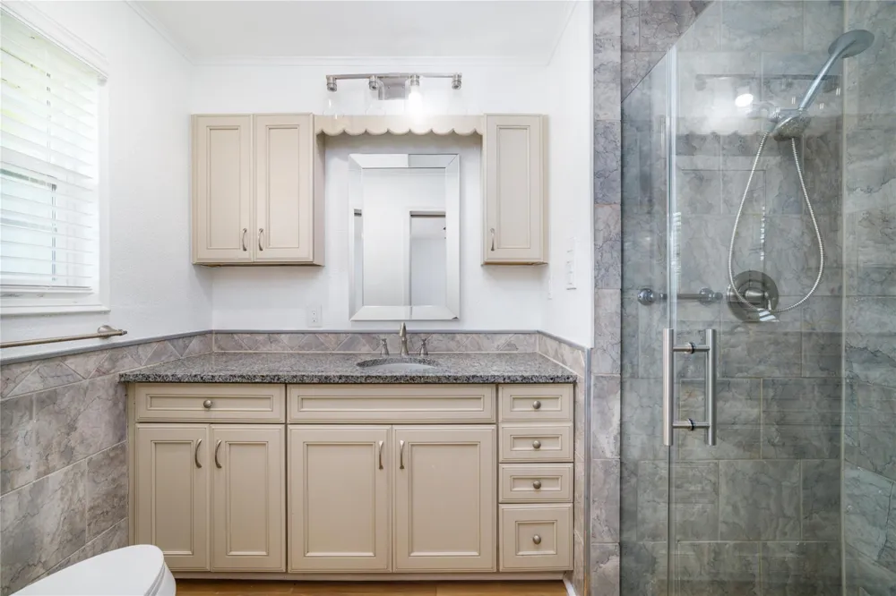3304 Bruce Hall Road Santa Fe, TX 77510