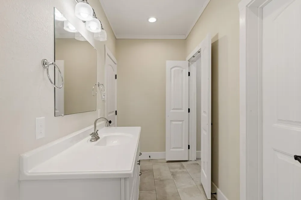 1011 Sealy Street Galveston, TX 77550