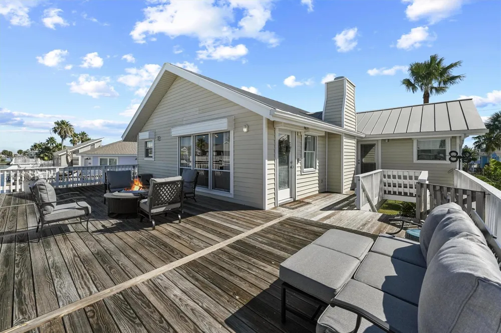22202 Frio Drive Galveston, TX 77554