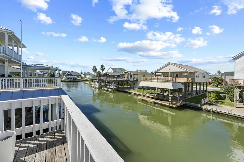 22202 Frio Drive Galveston, TX 77554