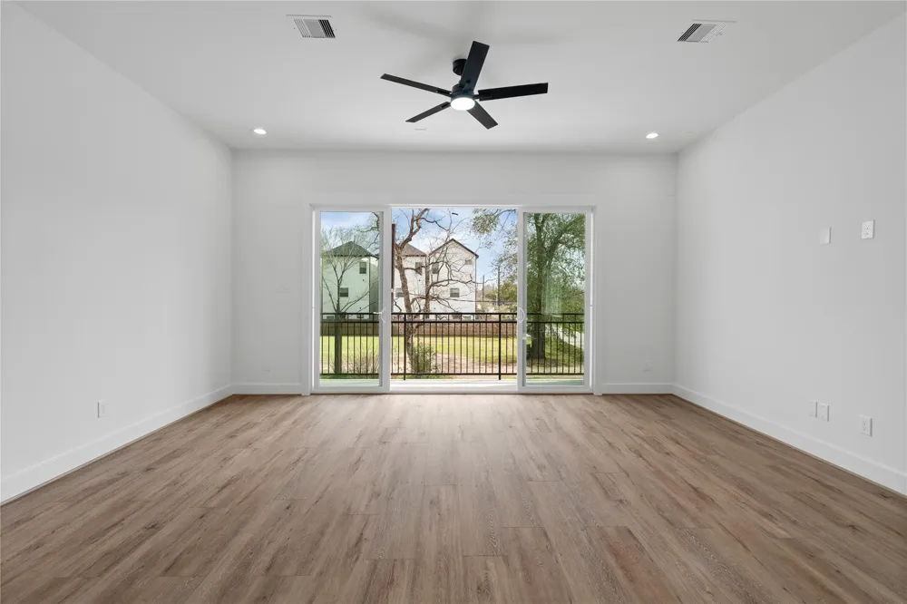 826 Curtin Street #F Houston, TX 77018