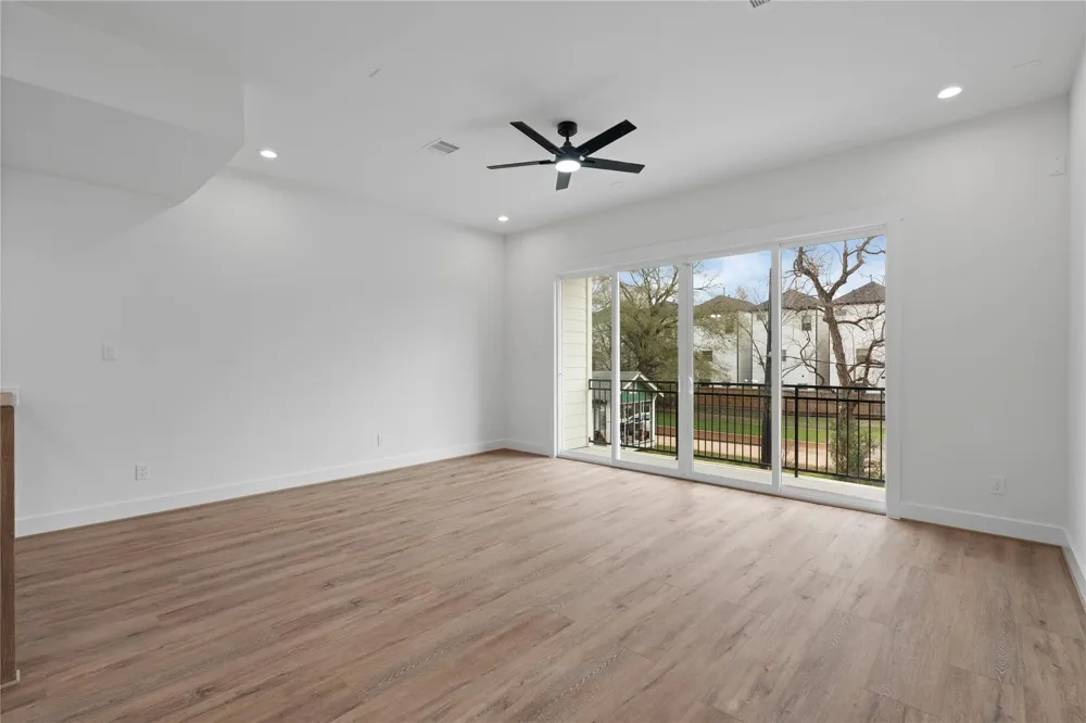 826 Curtin Street #F Houston, TX 77018