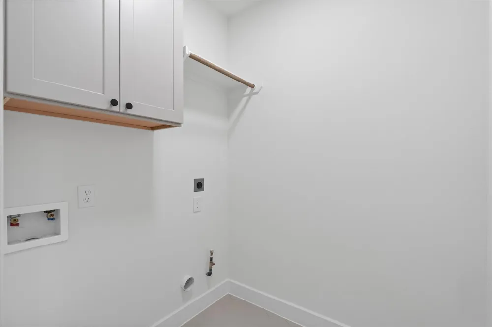 826 Curtin Street #F Houston, TX 77018