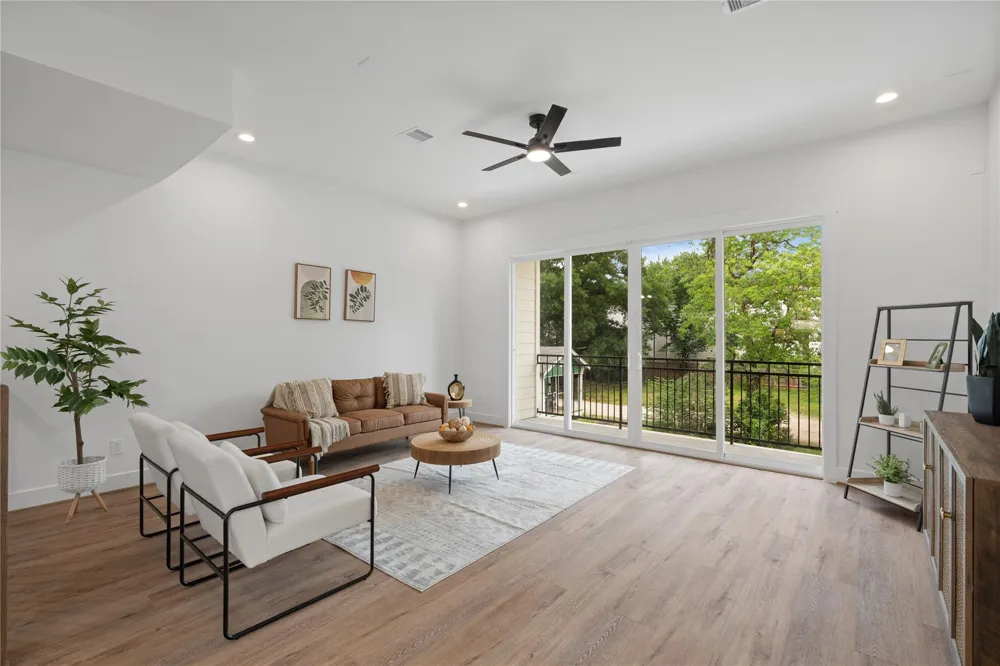 826 Curtin Street #F Houston, TX 77018