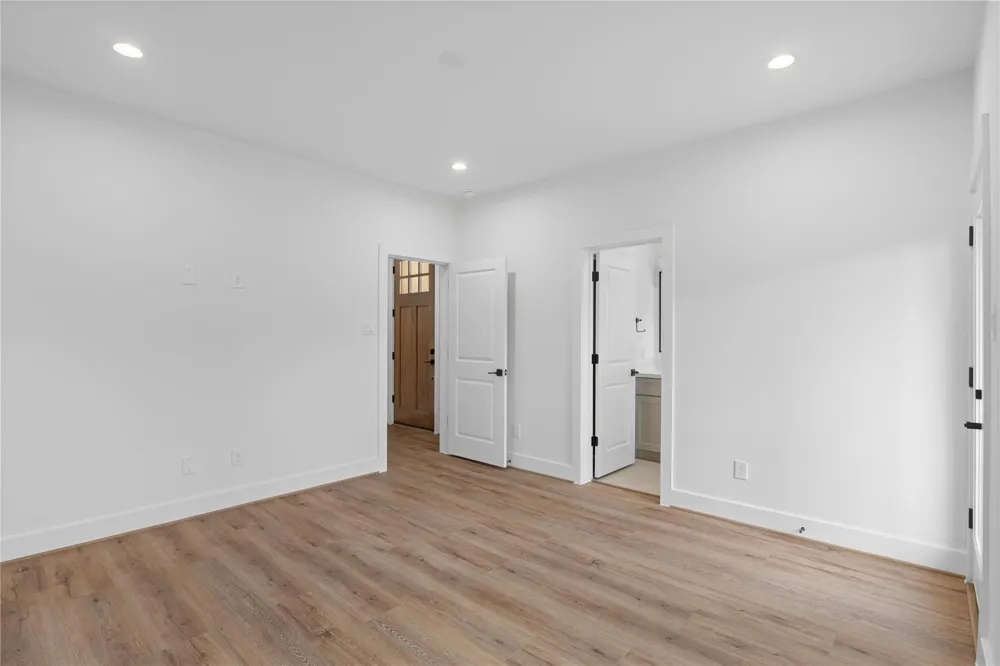 826 Curtin Street #F Houston, TX 77018