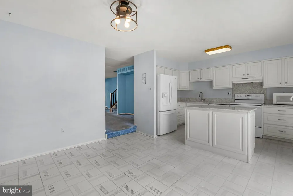 5110 EUSTON COURT Bensalem, PA 19020