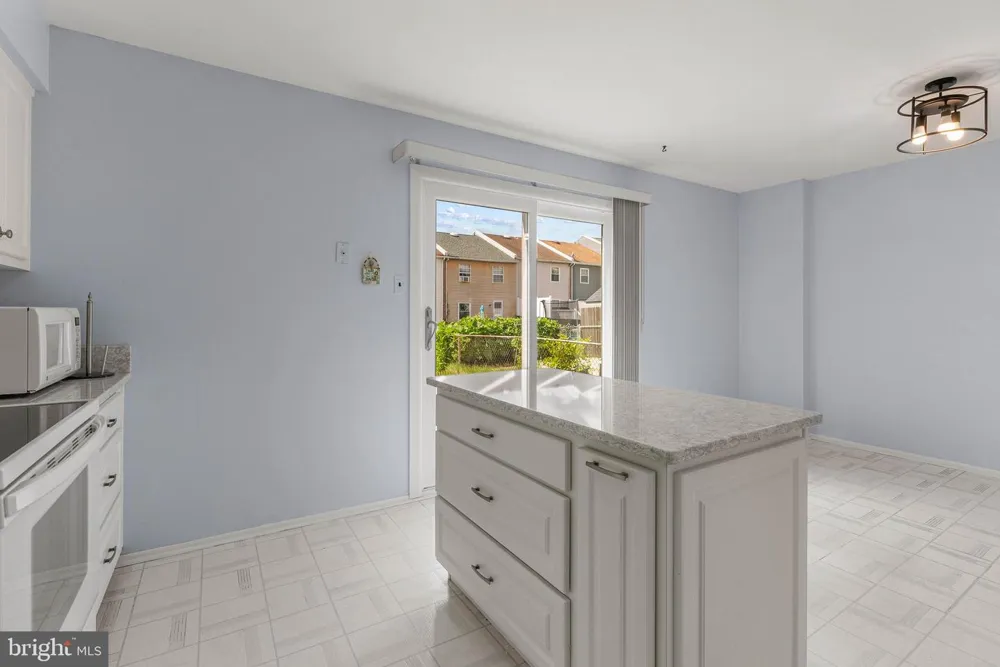 5110 EUSTON COURT Bensalem, PA 19020