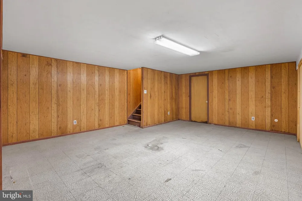 5110 EUSTON COURT Bensalem, PA 19020