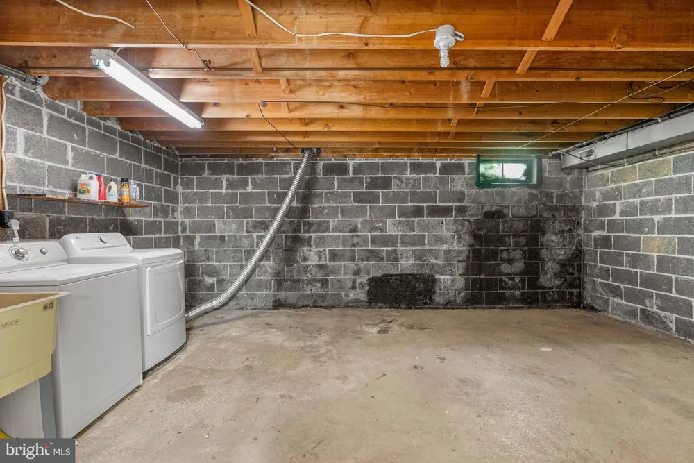 5110 EUSTON COURT Bensalem, PA 19020