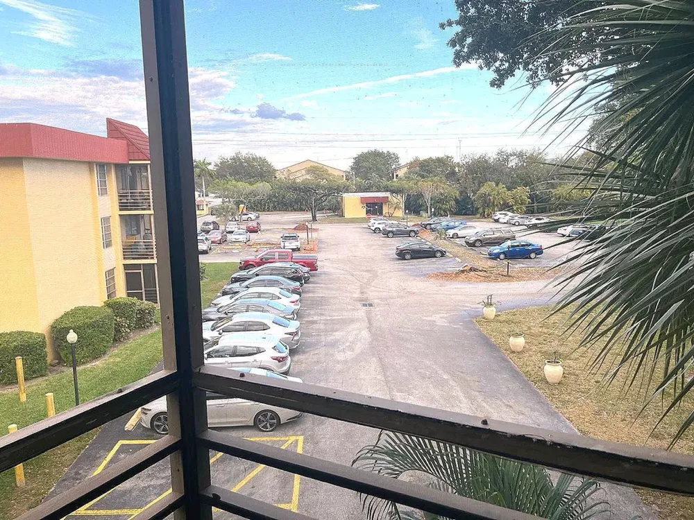3490 FOXCROFT ROAD #B317 Miramar, FL 33025