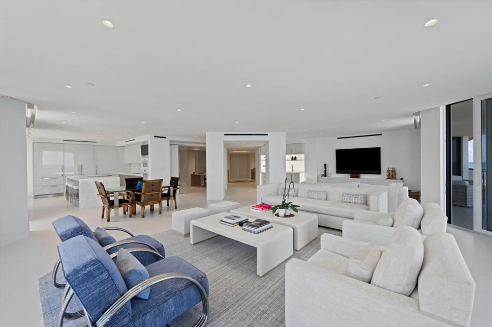 2100 S Ocean Boulevard #408N Palm Beach, FL 33480