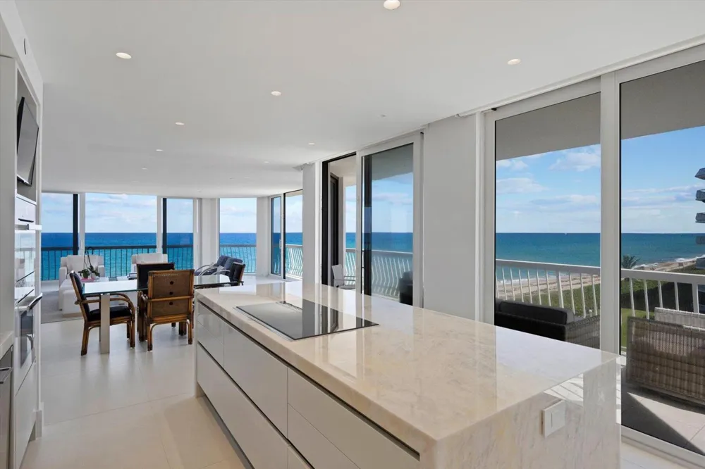2100 S Ocean Boulevard #408N Palm Beach, FL 33480