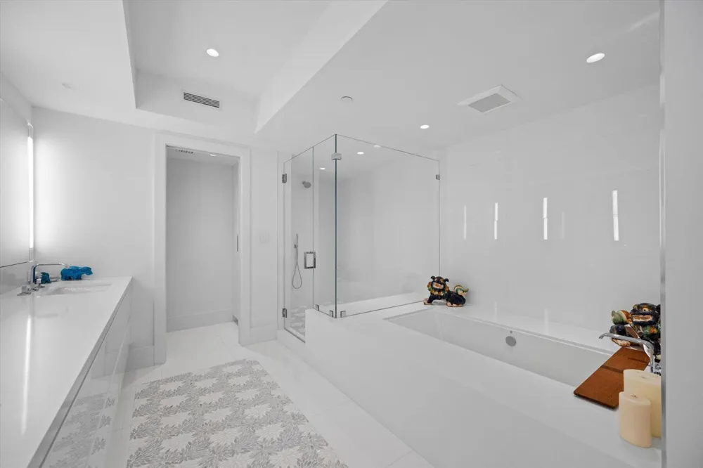2100 S Ocean Boulevard #408N Palm Beach, FL 33480
