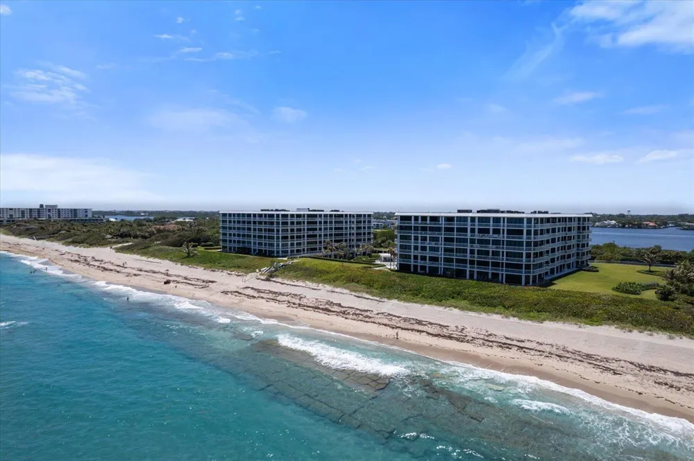 2100 S Ocean Boulevard #408N Palm Beach, FL 33480