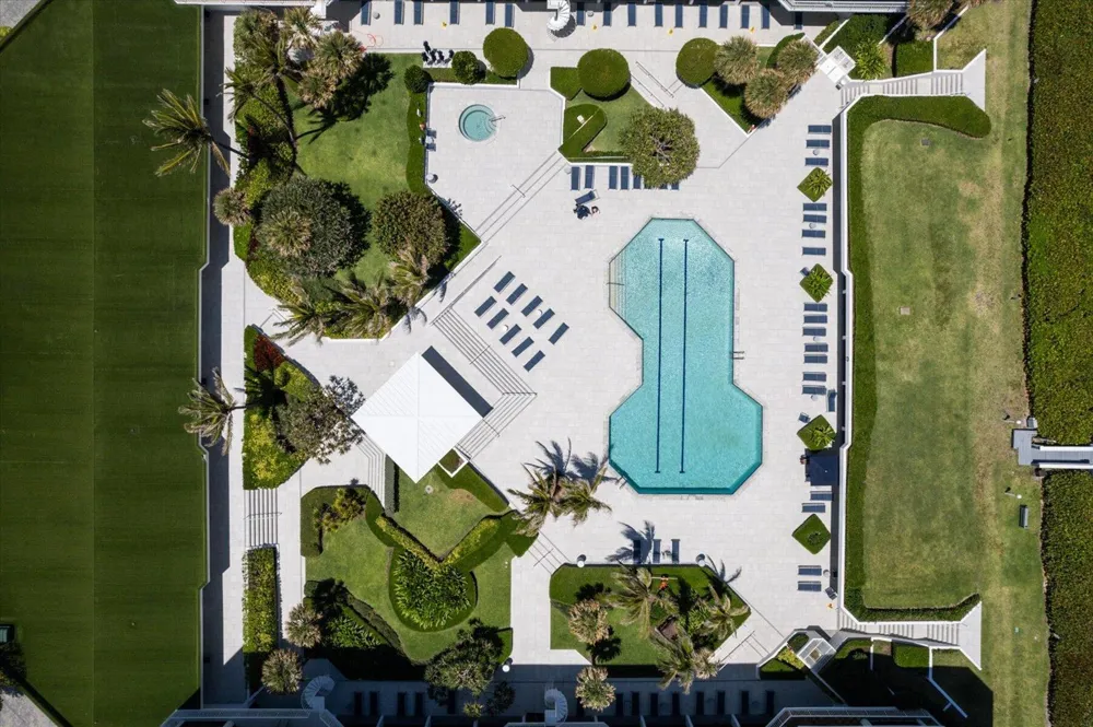 2100 S Ocean Boulevard #408N Palm Beach, FL 33480