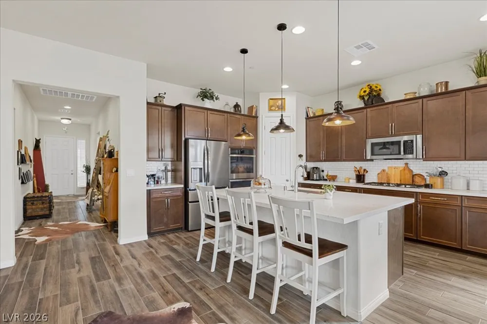 10949 Nicholas Jay Avenue Las Vegas, NV 89166