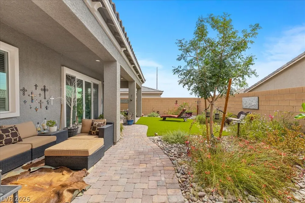 10949 Nicholas Jay Avenue Las Vegas, NV 89166
