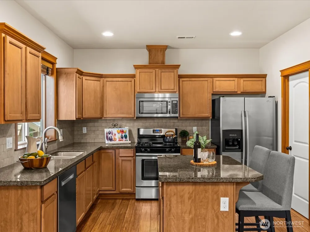 103 162nd Place SE Bothell, WA 98012